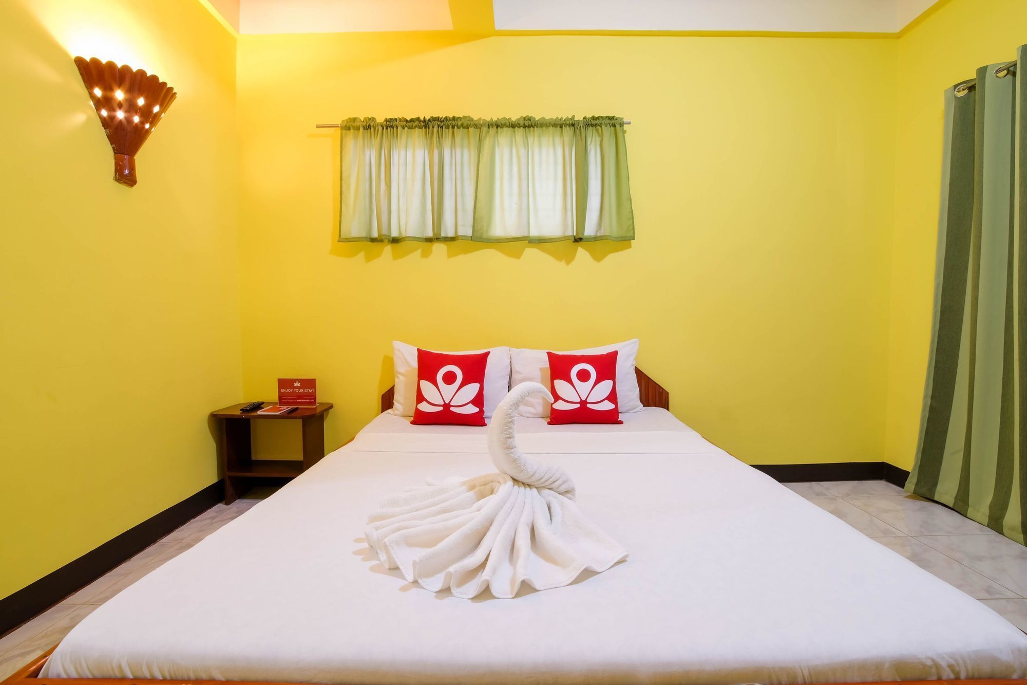 Zen Rooms White Beach Puerto Galera Kültér fotó