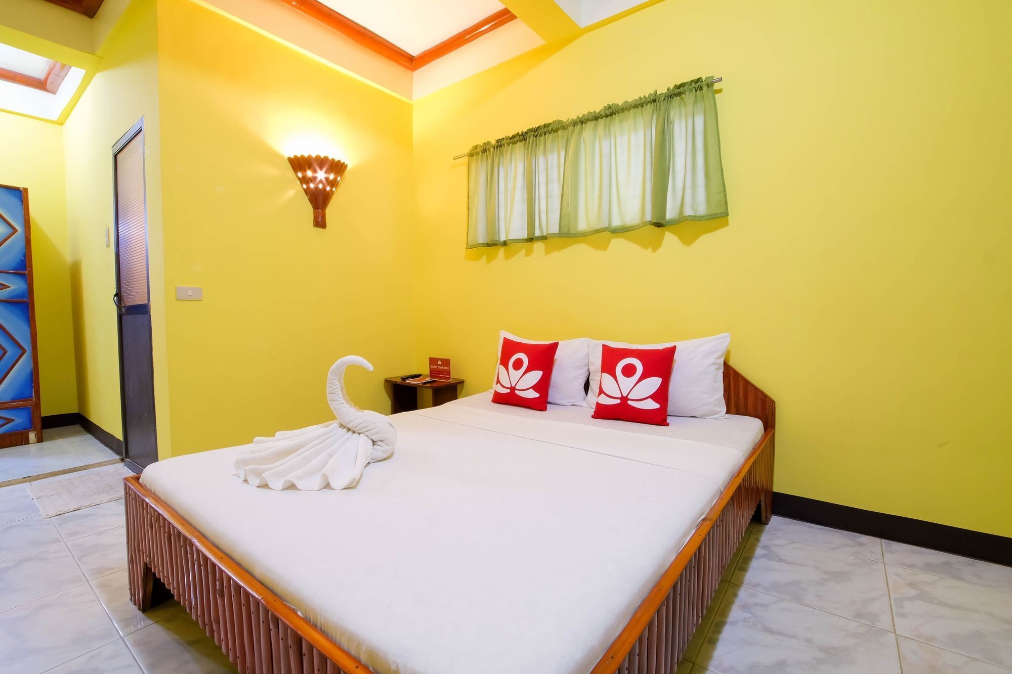 Zen Rooms White Beach Puerto Galera Kültér fotó
