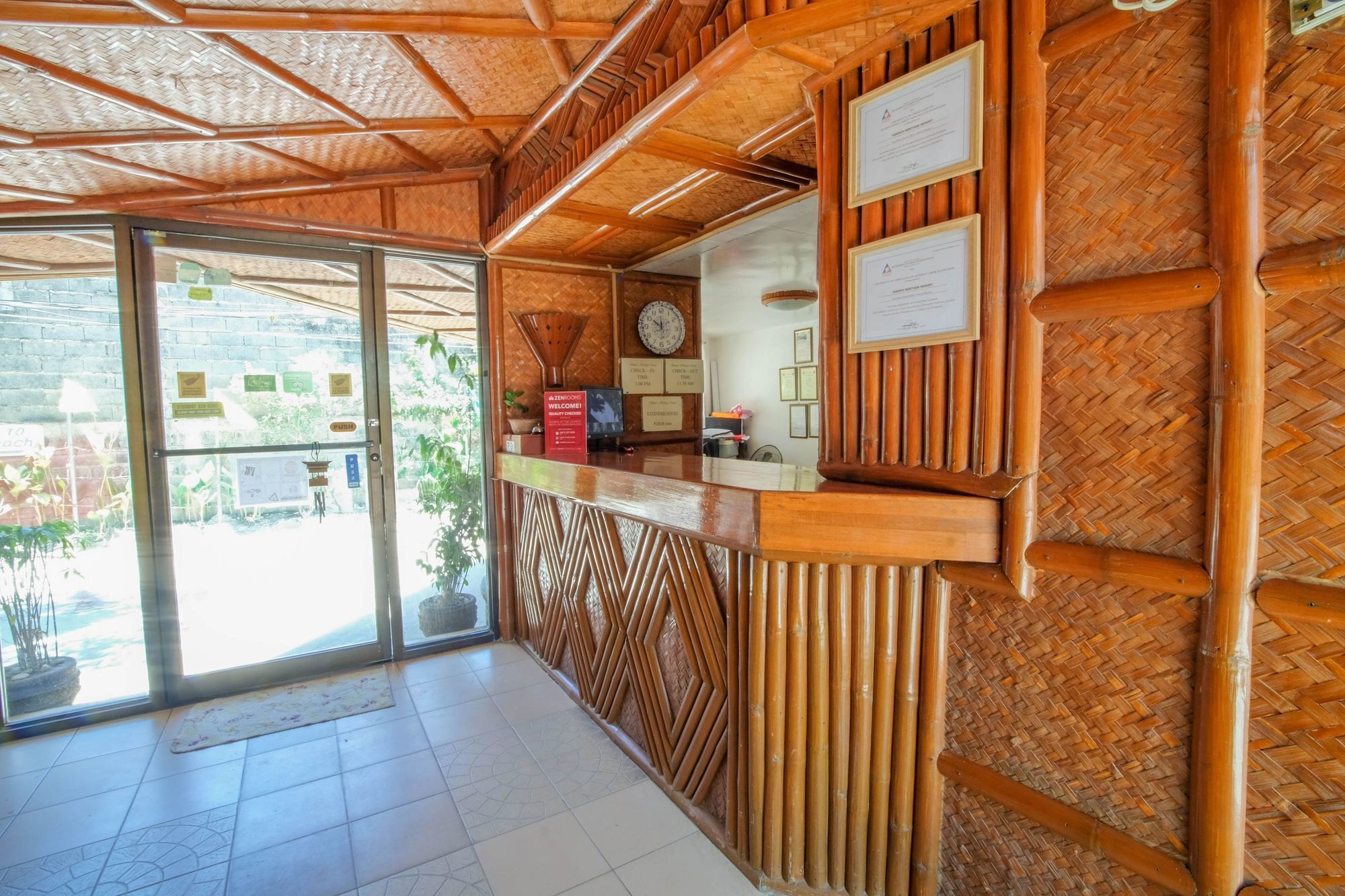 Zen Rooms White Beach Puerto Galera Kültér fotó